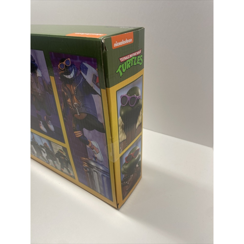 NECA TMNT Punk Disguise Turtles Haulathon 2024 Exclusive Action Figure 4-Pack ✅ - Picture 7 of 16